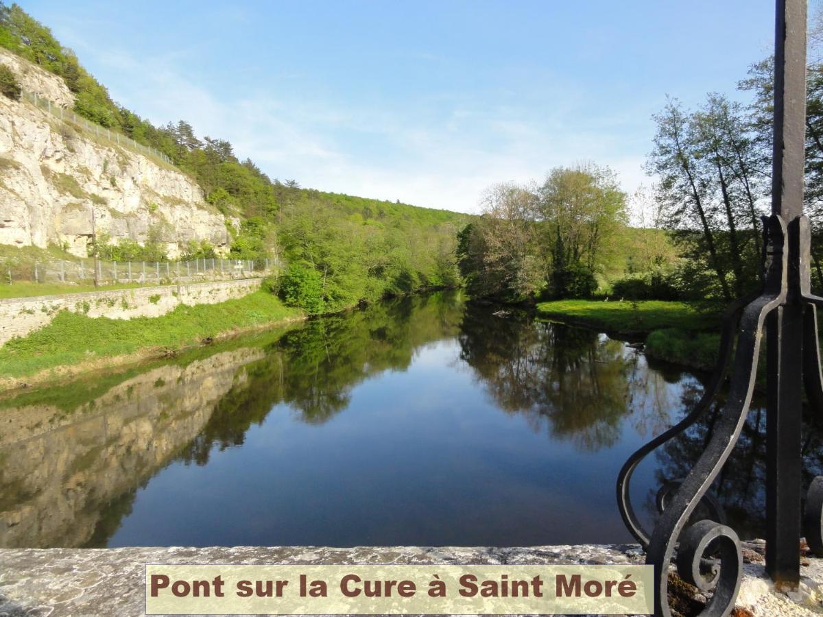 La Roche Du Moulin Saint-More Exterior foto